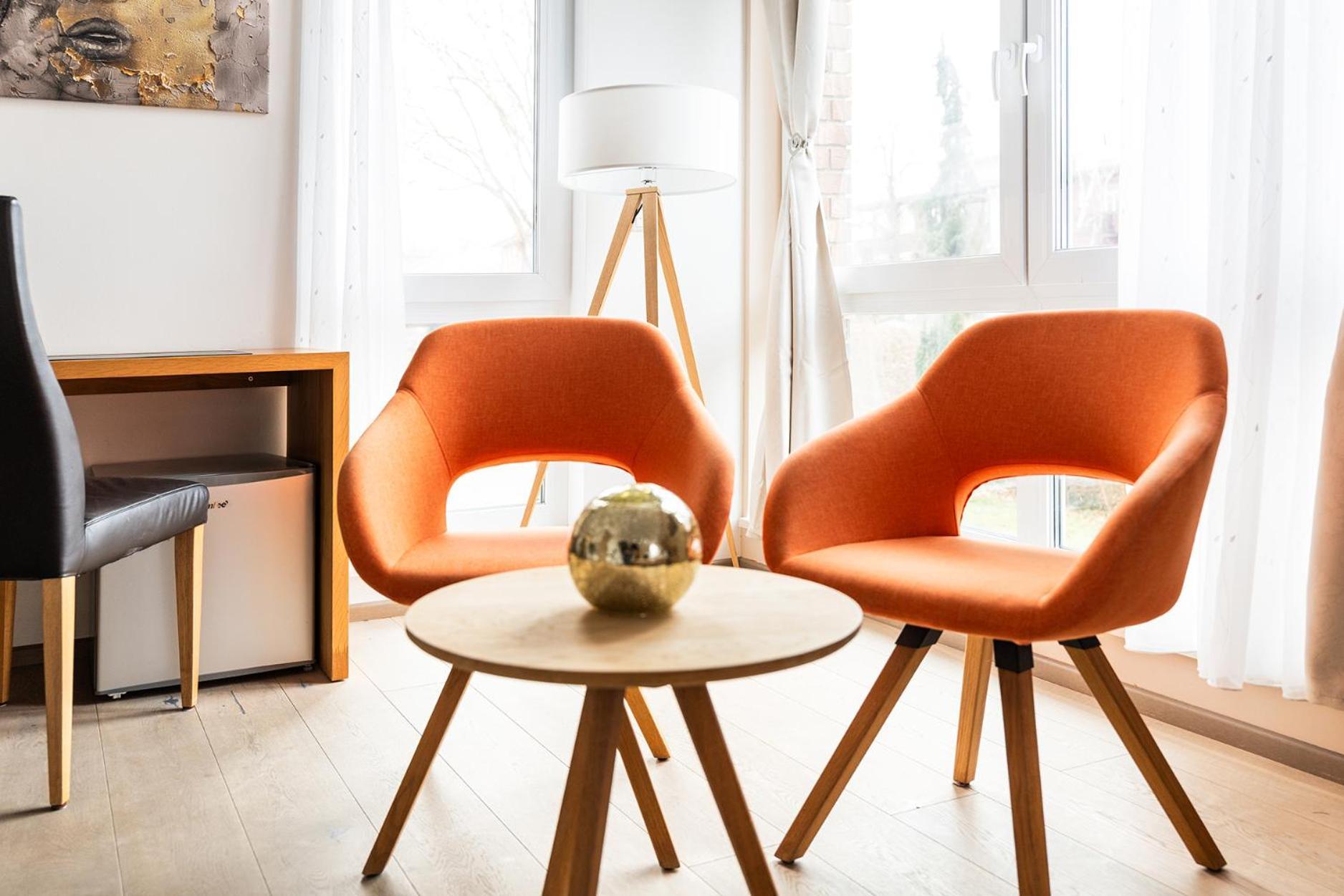 Hotel Vier Jahreszeiten Therme & Kliniken Bad Krozingen Naehe Freiburg & Schwarzwald Ideal Fuer Wellness Kur & Business Ausfluege 24H Check In- Wlan & Parken Gratis Bagian luar foto
