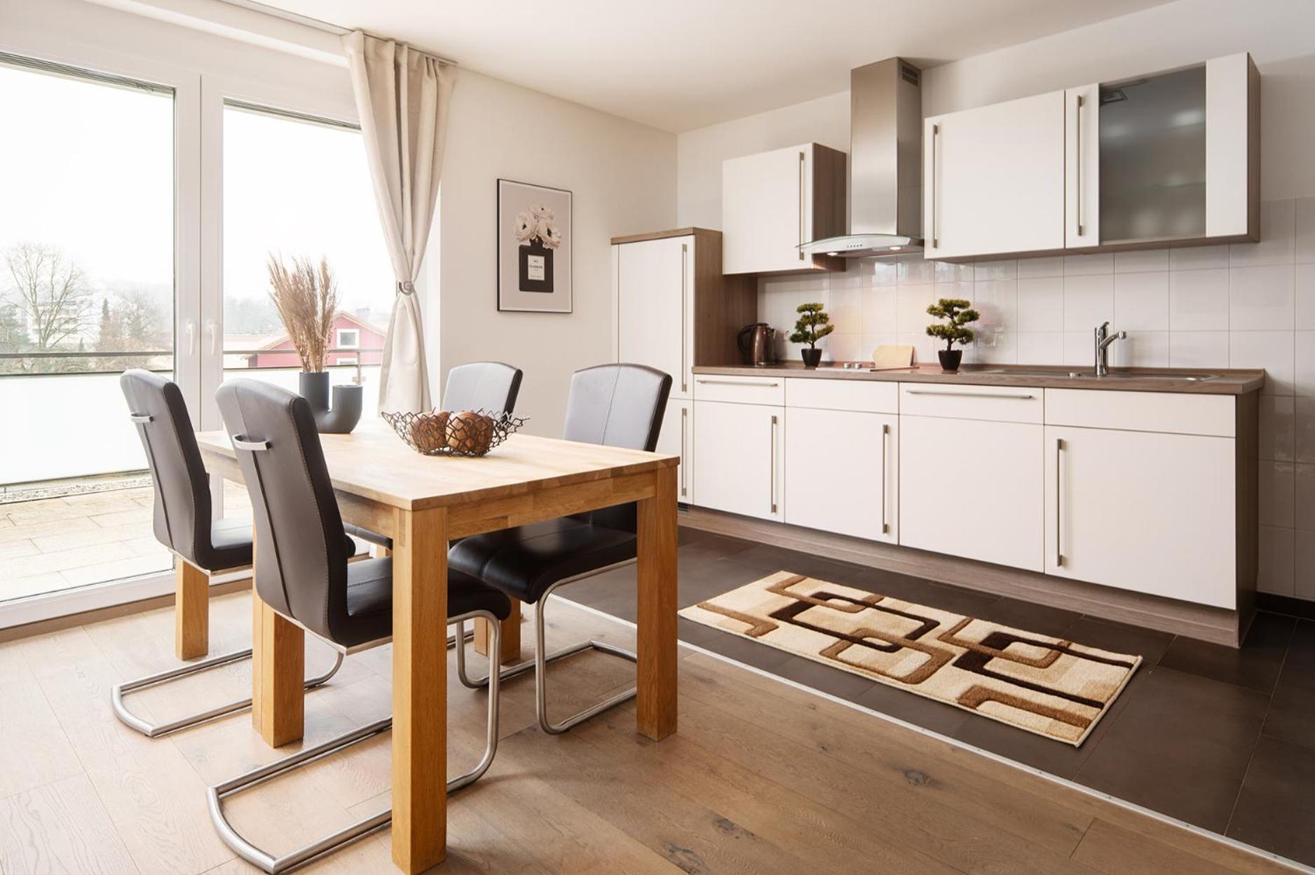 Hotel Vier Jahreszeiten Therme & Kliniken Bad Krozingen Naehe Freiburg & Schwarzwald Ideal Fuer Wellness Kur & Business Ausfluege 24H Check In- Wlan & Parken Gratis Bagian luar foto
