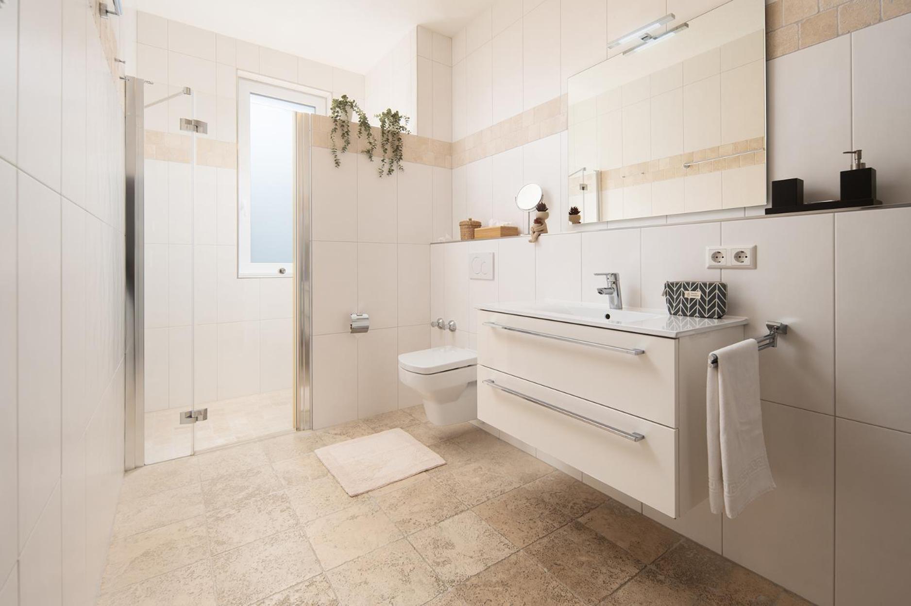 Hotel Vier Jahreszeiten Therme & Kliniken Bad Krozingen Naehe Freiburg & Schwarzwald Ideal Fuer Wellness Kur & Business Ausfluege 24H Check In- Wlan & Parken Gratis Bagian luar foto